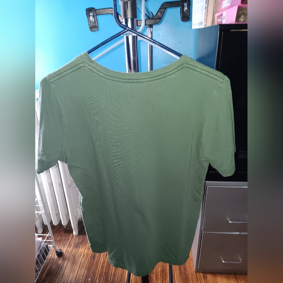 NFL Team Apparel Women's XL Green Eagles T-Shirt Pre-owned - Picture 3 of 7